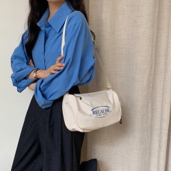 New trendy toast bag, high-end chic minimalist letter bag for women, 2025 fashionable casual versatile crossbody bag.