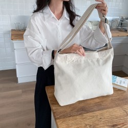 2025 spring/summer new solid color Japanese literary canvas tote bag, fashionable and simple ins large capacity crossbody bag