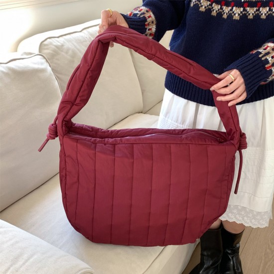 2024 Autumn/Winter New Cloud Bag, Large Capacity, Pleated, Personalized, Fashionable, Versatile, Solid Color, Korean Style Shoulder Bag