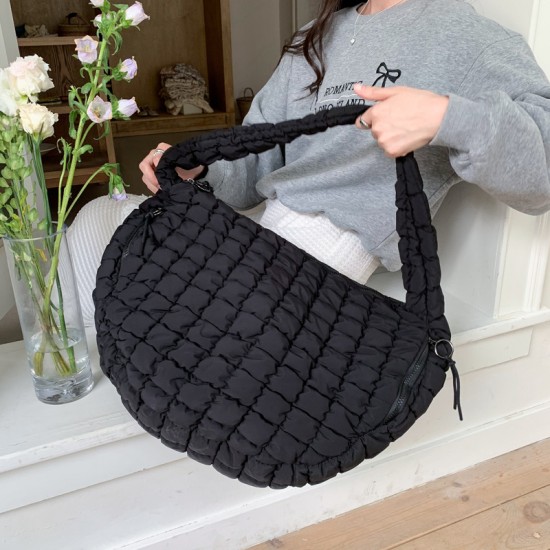 2025 New Lightweight Quilted Nylon Shoulder Cloud Bag, Large Capacity, Fashionable and Versatile Embroidered Checkered Women's Shoulder Bag