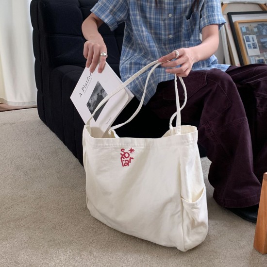 Korean style lazy style, large capacity, letter canvas bag, girly, niche, commuting, literary, class, commuting, versatile tote bag