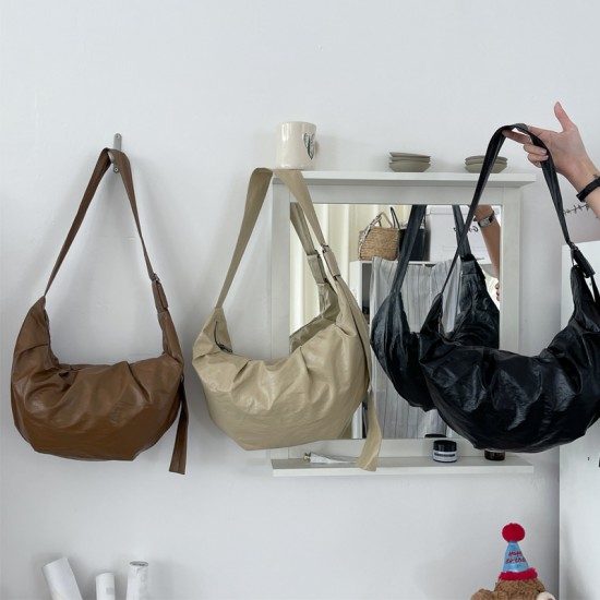 2025 Korean style, ins, large capacity, retro soft leather, pleated, lazy style, casual and versatile crossbody bag