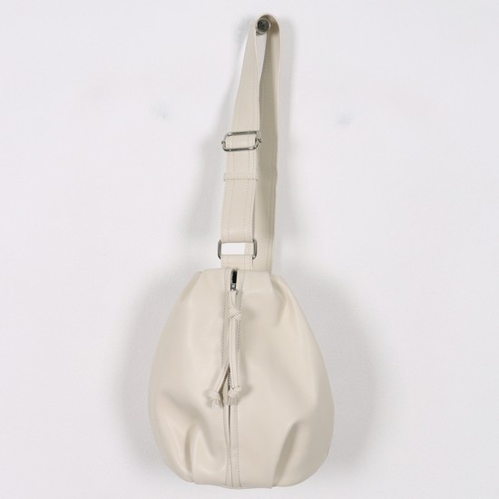 Muye Leather Goods...Korean Dongdaemun 2025 new women's bag, fashionable and versatile, personalized casual women's shoulder bag