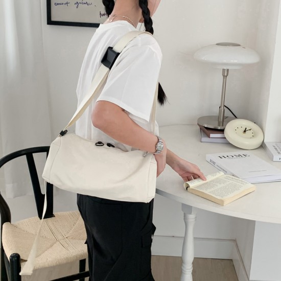 Muye Leather high quality nylon casual bag ins Korean internet celebrity simple lightweight trendy pillow crossbody bag