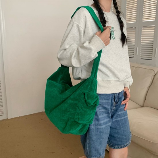 2025 A Super Popular Corduroy Bag, Autumn/Winter New Retro Casual Fashionable Simple Shoulder Bag