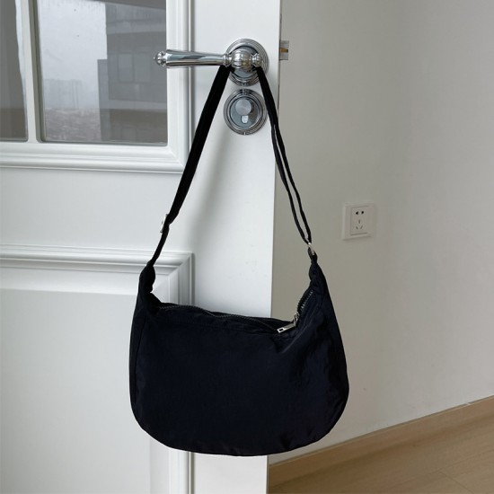 New 2025 Spring/Summer tote bag for women, large capacity, cute nylon cloth, solid color, casual and versatile crossbody bag