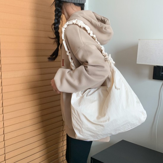 New Korean Style Mercerized Material Personalized Solid Color Drawstring Pleated Bag Ins Simple Fashion Versatile Nylon Crossbody Bag