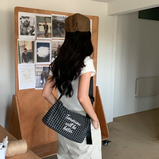 2025 new spring/summer casual trendy matching series letter pillow bag, sporty Korean style textured crossbody bag