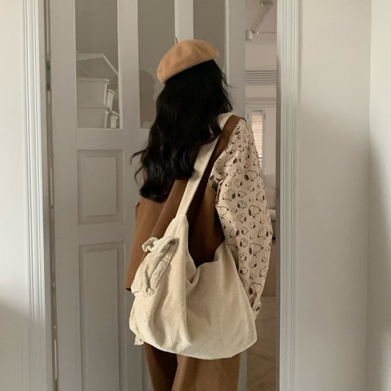 2025 A Super Popular Corduroy Bag, Autumn/Winter New Retro Casual Fashionable Simple Shoulder Bag