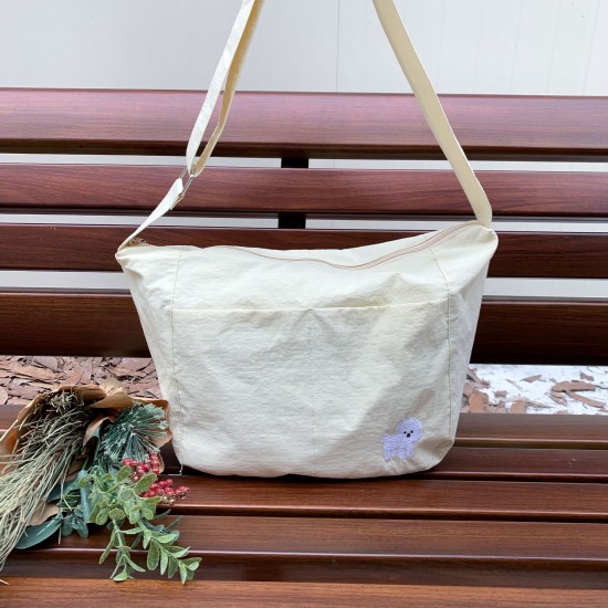 New Harajuku Japanese Style INS Nylon Bag, Simple Solid Color Embroidered Letter, Large Capacity, Girlish Casual Versatile Shoulder Bag