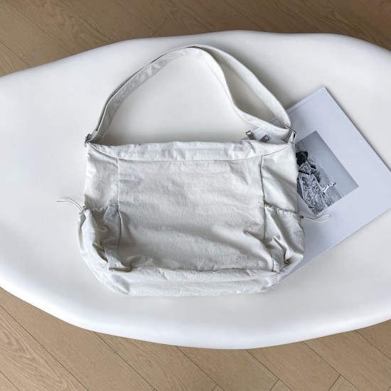 2025 New Korean Style Casual Nylon Shoulder Bag, Classic Versatile INS Multifunctional Large Capacity Travel Crossbody Bag