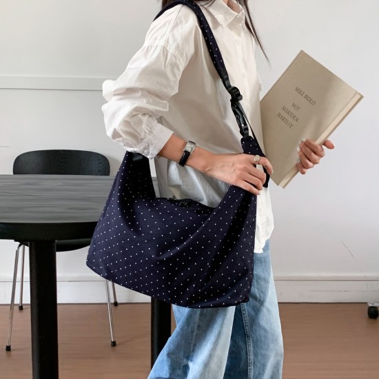 New Korean Style Trendy Polka Dot Fashionable Versatile Shoulder Bag, Sporty College Style, Lightweight and Portable Crossbody Casual Women's Bag