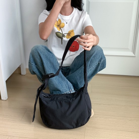 2025 Spring/Summer new workwear saddle bag, casual, literary, daily versatile large capacity wide shoulder strap crossbody bag