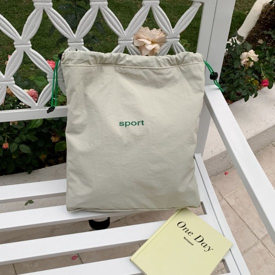 2025 new spring/summer Japanese style outdoor color-blocked drawstring backpack, commuting, casual, drawstring, lightweight, breathable travel bag