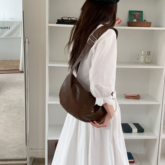 Korean style new premium soft leather glossy underarm bag, exquisite and full of texture, women's single shoulder crossbody bag